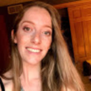 Meet your Posher, Izzy